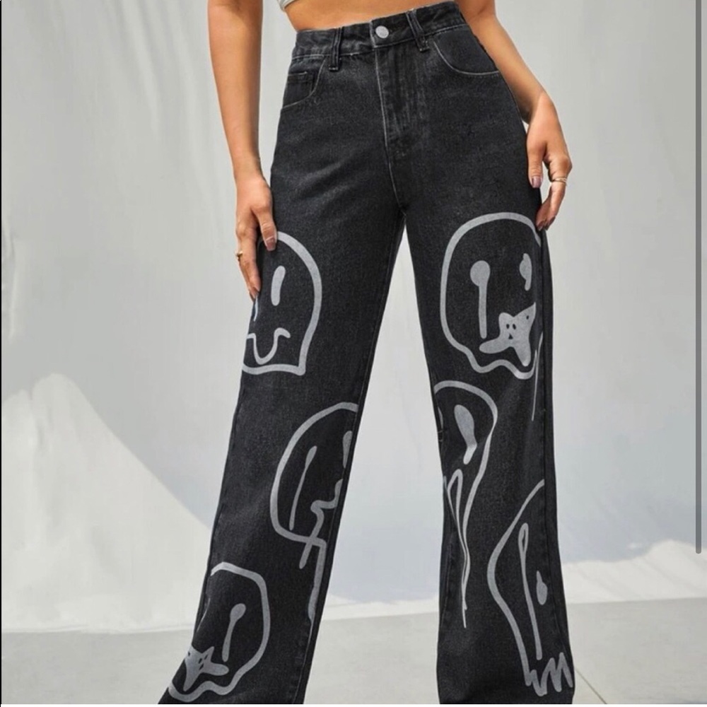 oversized painted jeans